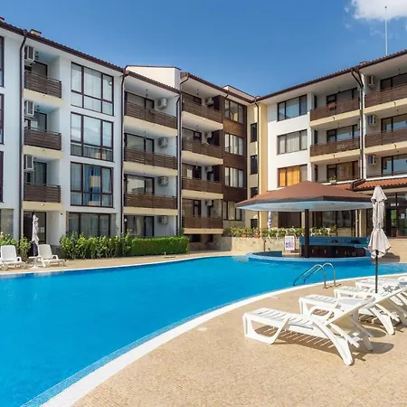 Viyana Apartmán Ravda
